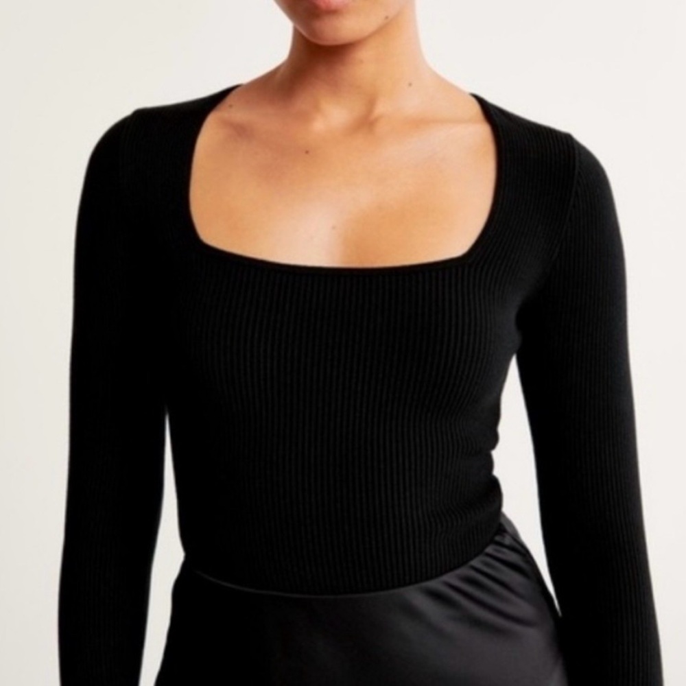 Abercrombie & Fitch | Black Ribbed Top